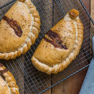 Peppered steak pasty