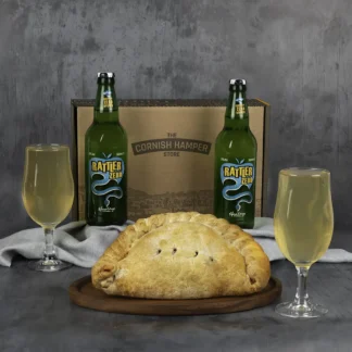 Cornish Pasty Gift for Fathers Day with bottles of Rattler Zero alcohol free cider