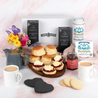 Luxury cream tea hamper kit with teapot, Tregothnan mugs and slate coasters