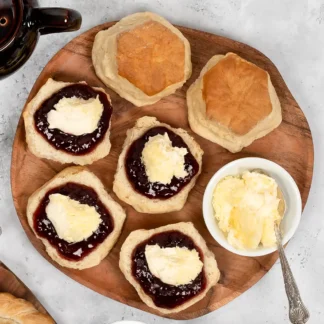 Cornish scones with strawberry jam and clotted cream