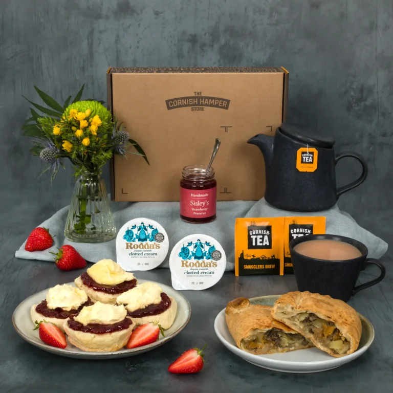 The Dad Pasty Postal Hamper, two Cornish classics in one perfect gift. Packed with Cornish cream teas and a steak pasty